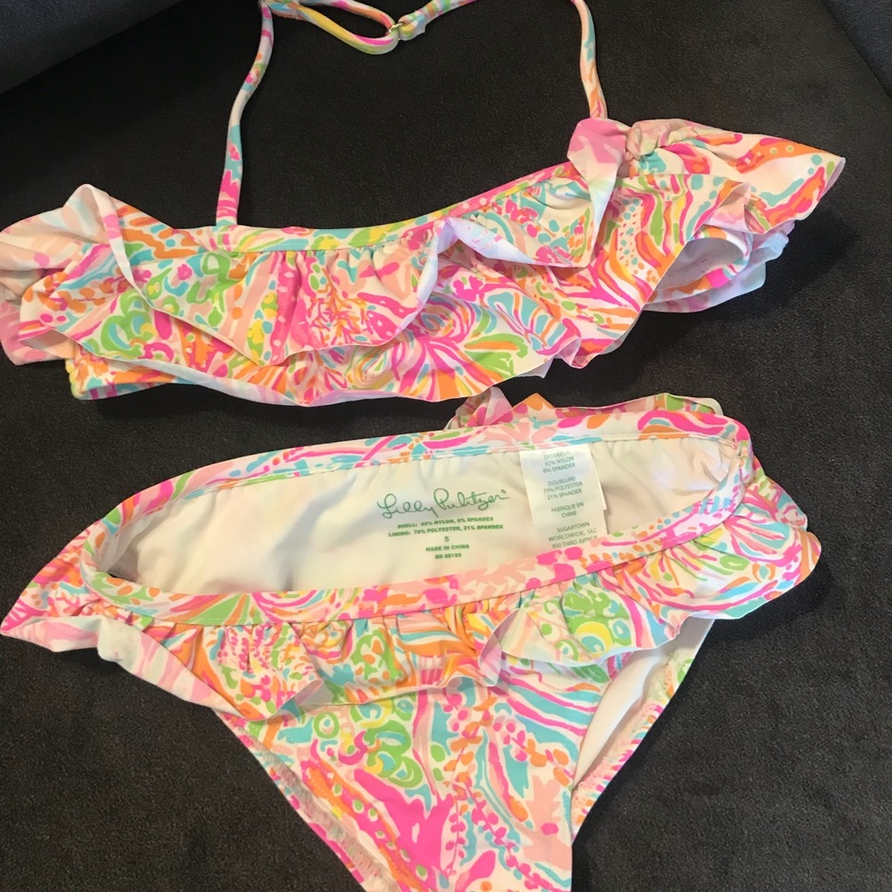 Lilly Pulitzer girls bikini in great condition
